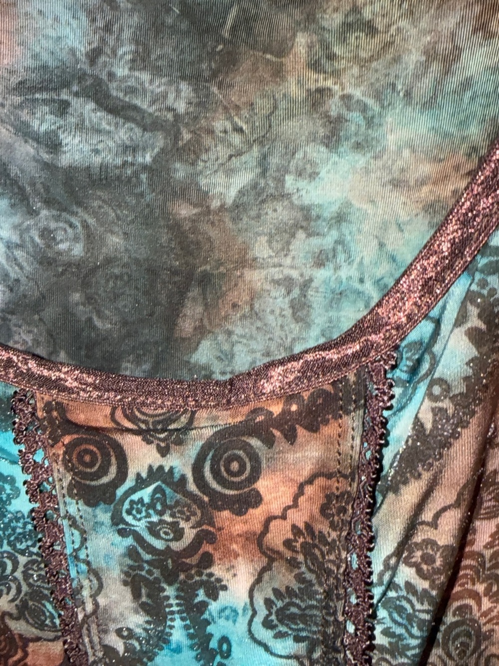 Blouse - Picture 2 of 4